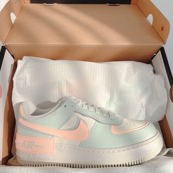 Air force shadow - Picture 2 of 5